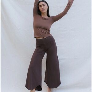 Indigo Luna Layla flares carob size M